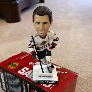 Denis Savard Bobblehead with Hockey Stick